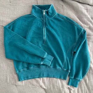 Abercrombie & Fitch Essential Sunday Half-zip in Teal- XS; Garment-Dyed